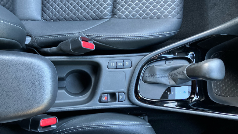 Toyota Yaris 1.5 Hybrid Dynamic 5dr CVT [City Pack] Hybrid Hatchback